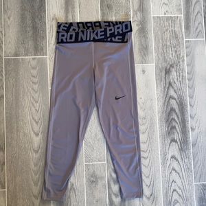 Women’s Nike Pro Intertwist Leggings